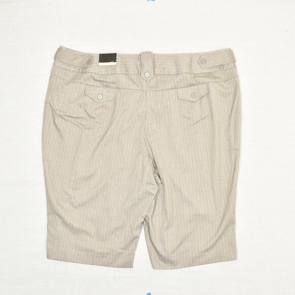 NEW Lane Bryant Women's Bermuda Shorts Striped Polyester Brown Plus Size 28 - Picture 3 of 8